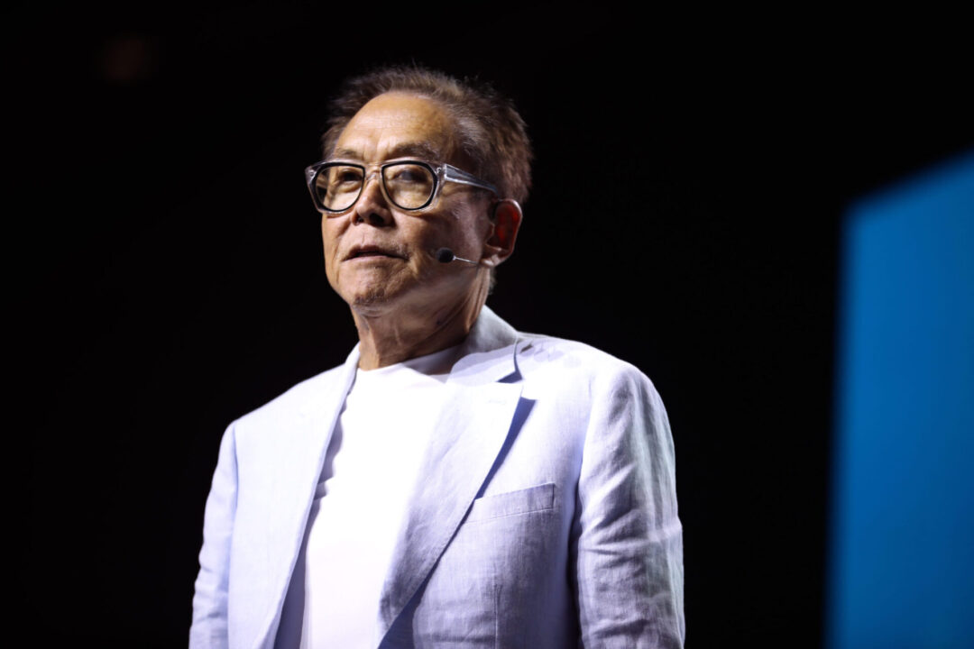 Robert Kiyosaki (53864143906)